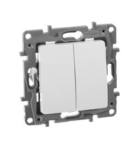 Выключатель Legrand Etika 672202 (2-клавишный, белый)