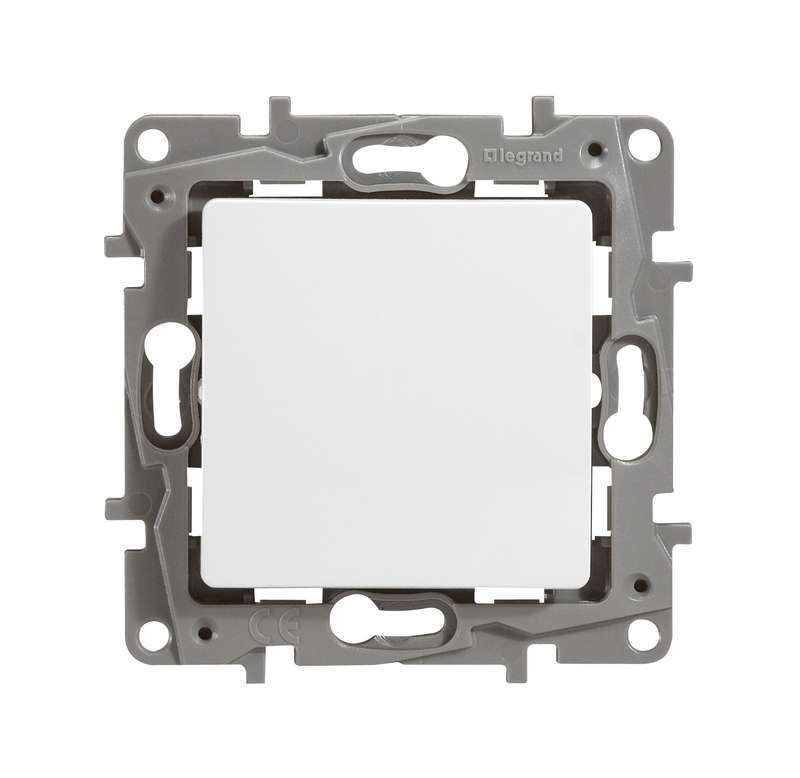 Выключатель Legrand Etika 672205 (1-клавишный, белый)