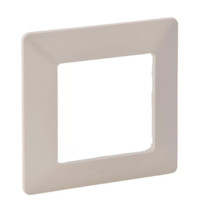 Рамка для розетки Legrand Valena Life 754047 (1-местная, слоновая кость)