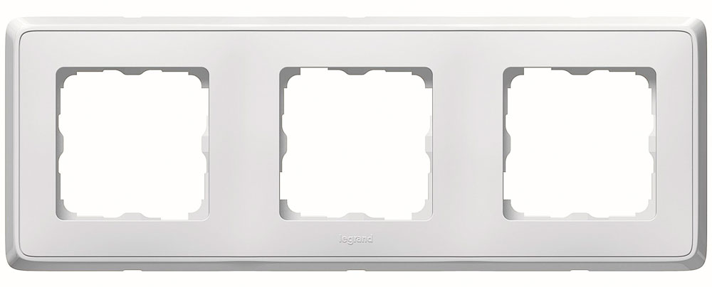 Рамка для розетки Legrand Cariva 773653 (3-местная, белая)