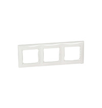 Рамка для розетки Legrand Valena 774453 (3-местная, белая)