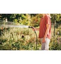 Пистолет-распылитель садовый Fiskars 1052183 (регулируемый, с 3 функциями)