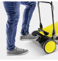 Подметальная машина Karcher S 4 Twin 1.766-360.0