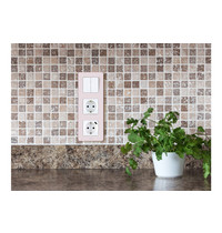 Рамка для розетки Legrand Inspiria 673954 (3-местная, розовый)