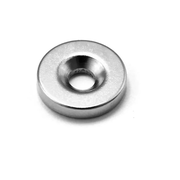 Неодимовый магнит MaxPull 00584 15мм х 3мм (диск, с зенковкой 3,5/7)