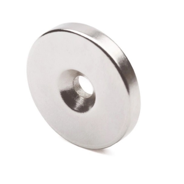 Неодимовый магнит MaxPull 00255 20мм х 5мм (диск, с зенковкой 4,5/10)