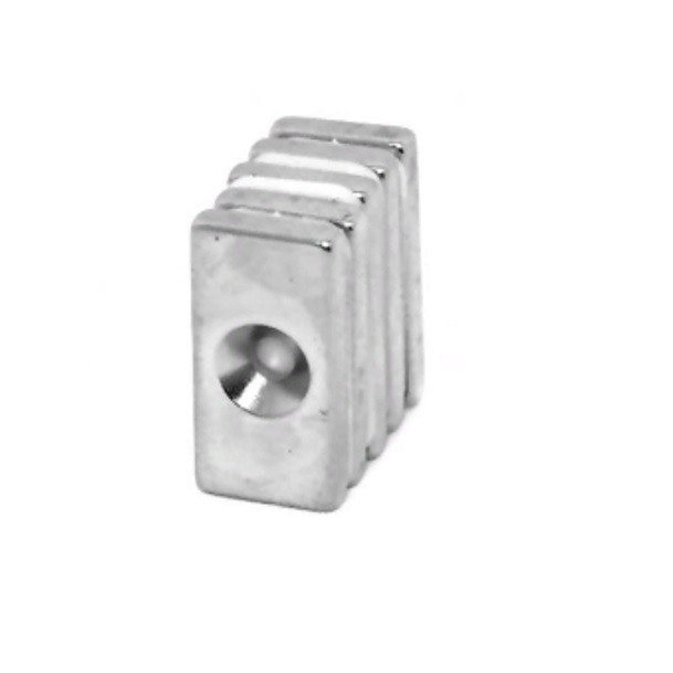 Неодимовый магнит MaxPull 00589 20мм х 10мм х3мм (призма, с зенковкой 3,5/7)